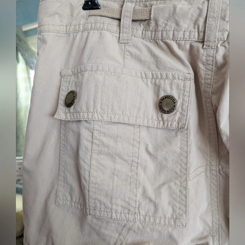 Vintage Coronel Tapioca Tan Khaki Cargo Capris Size Medium